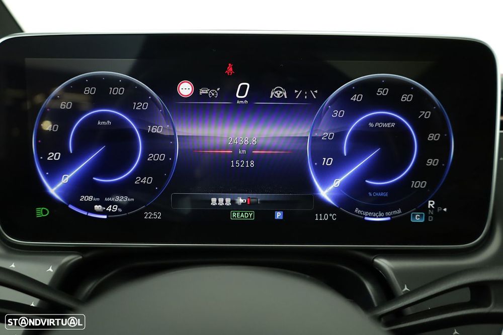 Mercedes-Benz EQE 300 - 16