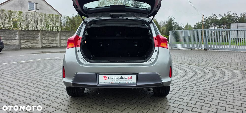 Toyota Auris 1.8 HSD Luna - 18