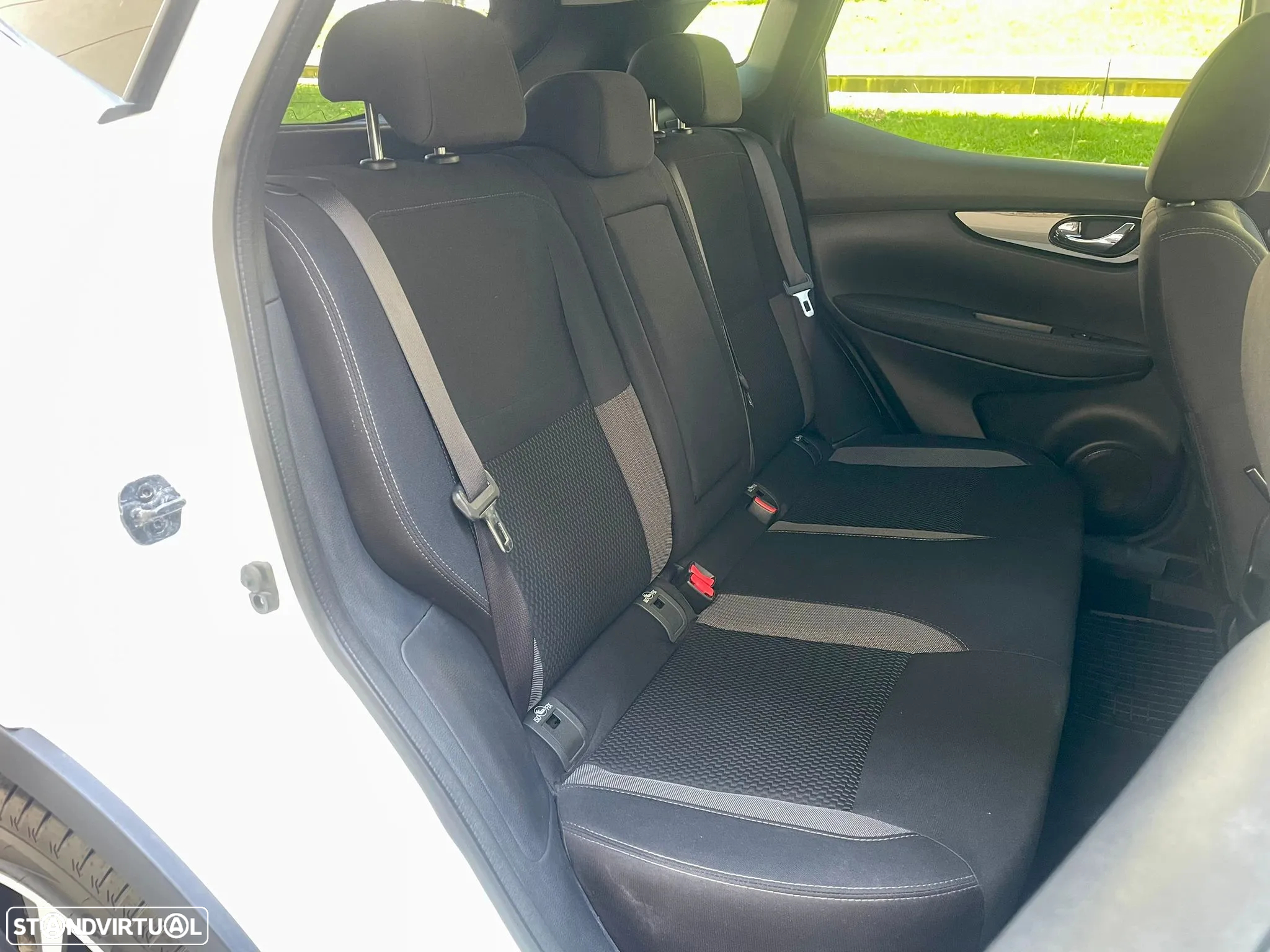 Nissan Qashqai 1.3 DIG-T Acenta - 13