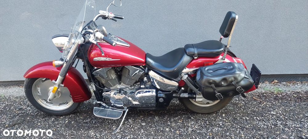 Honda VTX - 8
