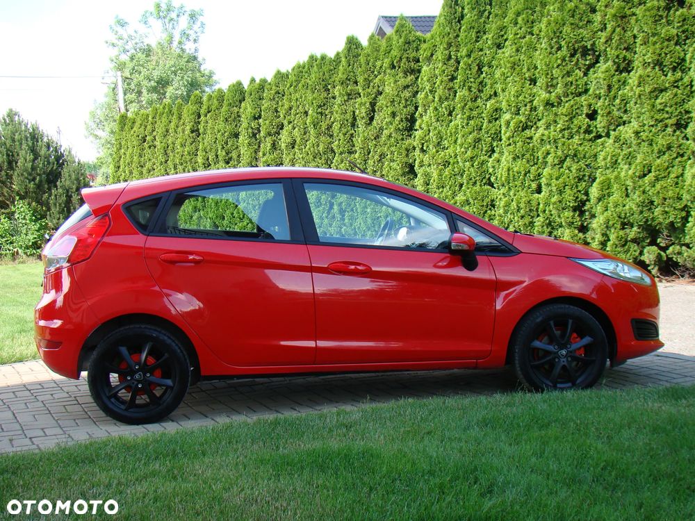 Ford Fiesta - 12