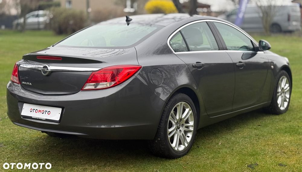 Opel Insignia - 21