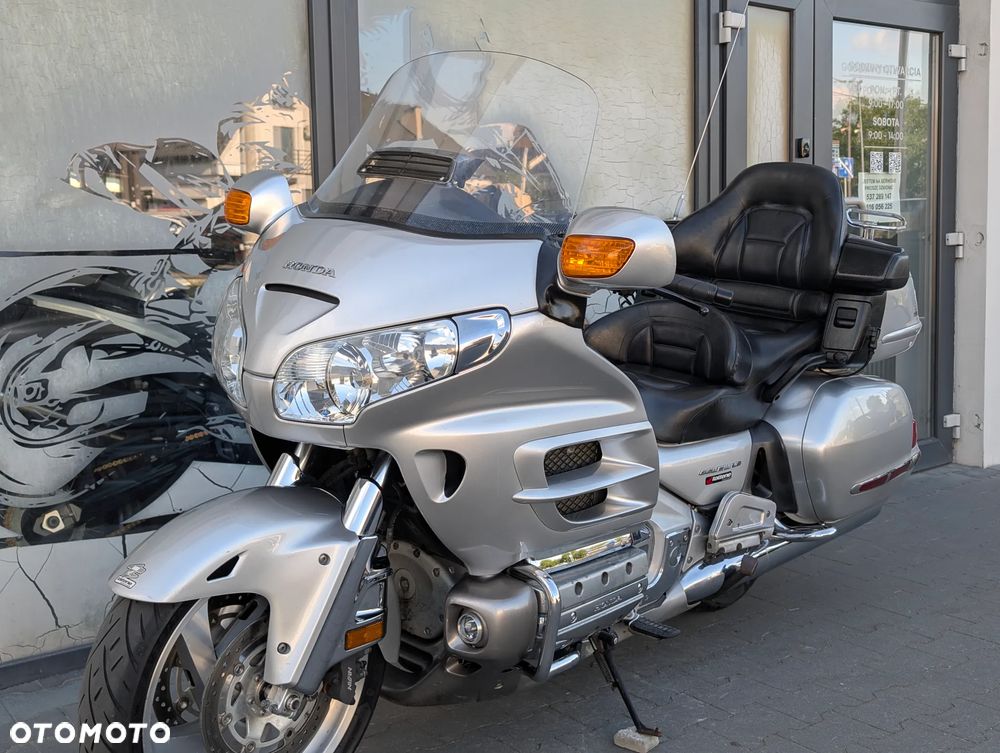 Honda GL - 5