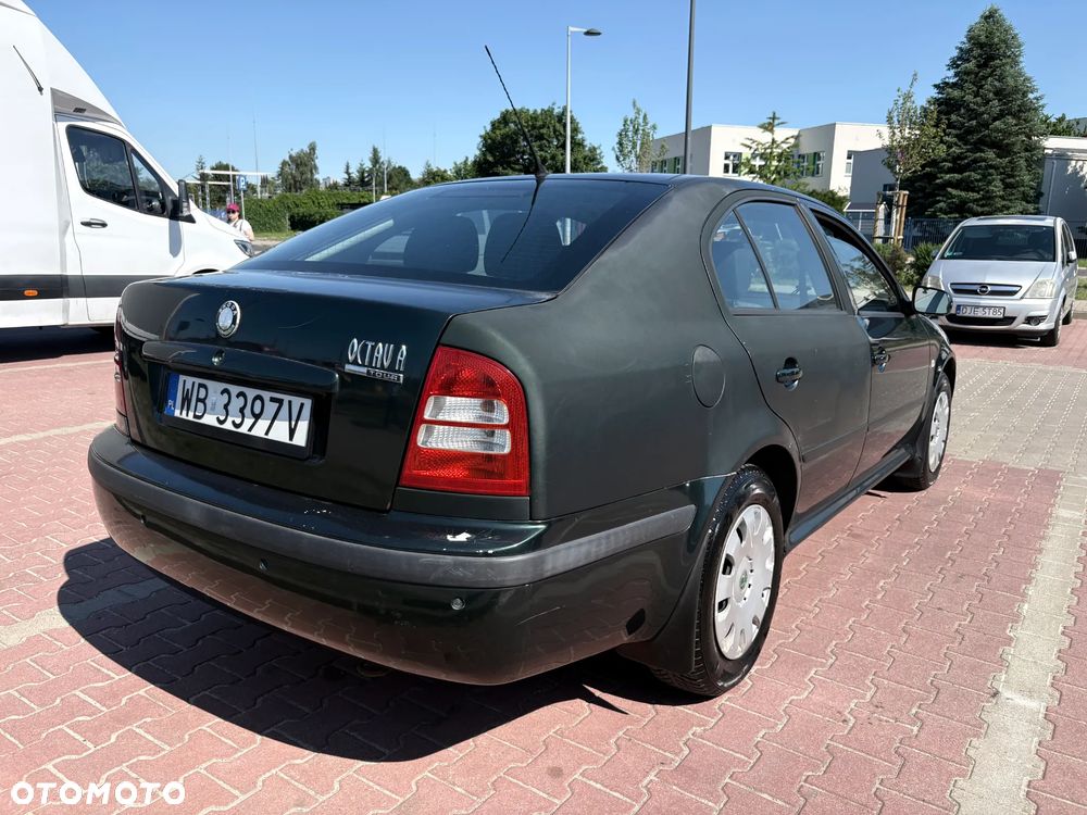 Skoda Octavia 1.9 TDI Tour Plus Ice+ - 10