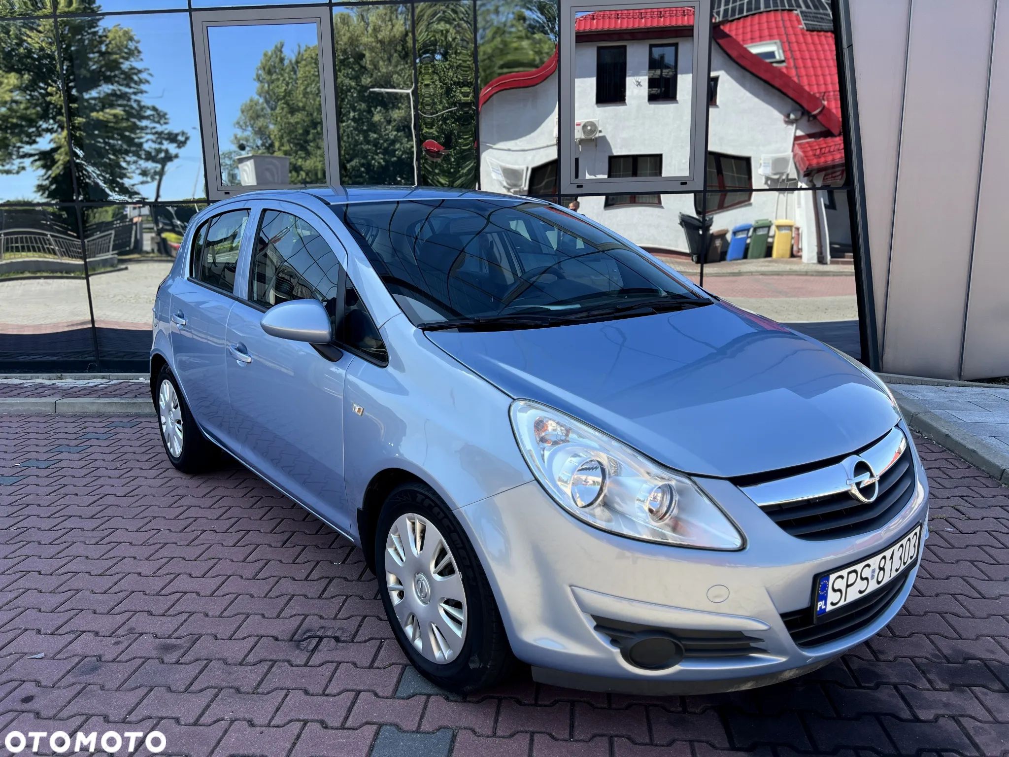 Opel Corsa 1.2 16V Enjoy - 1