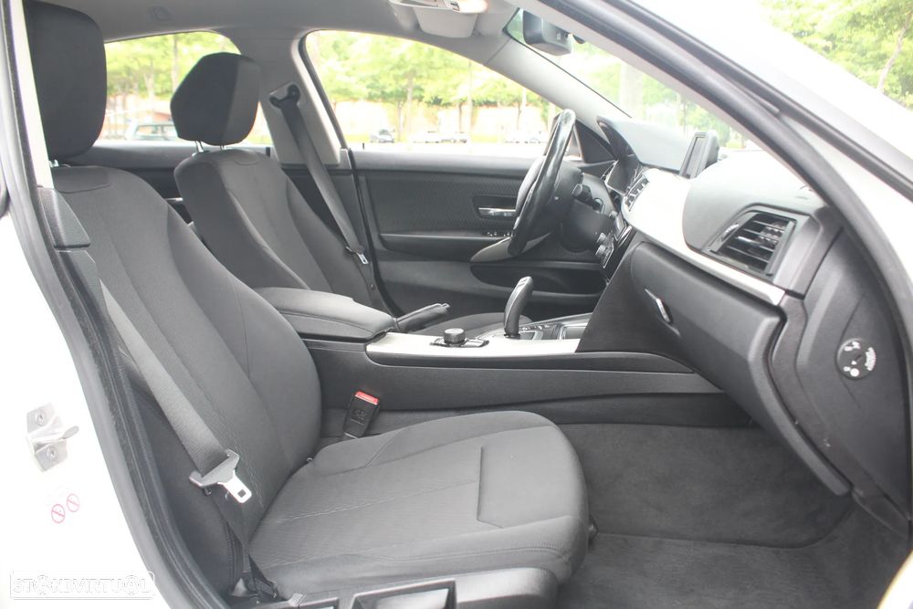 BMW 418 Gran Coupé d Corporate Edition Auto - 42