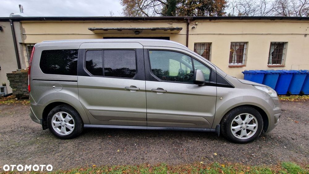 Ford Tourneo Connect Grand - 1
