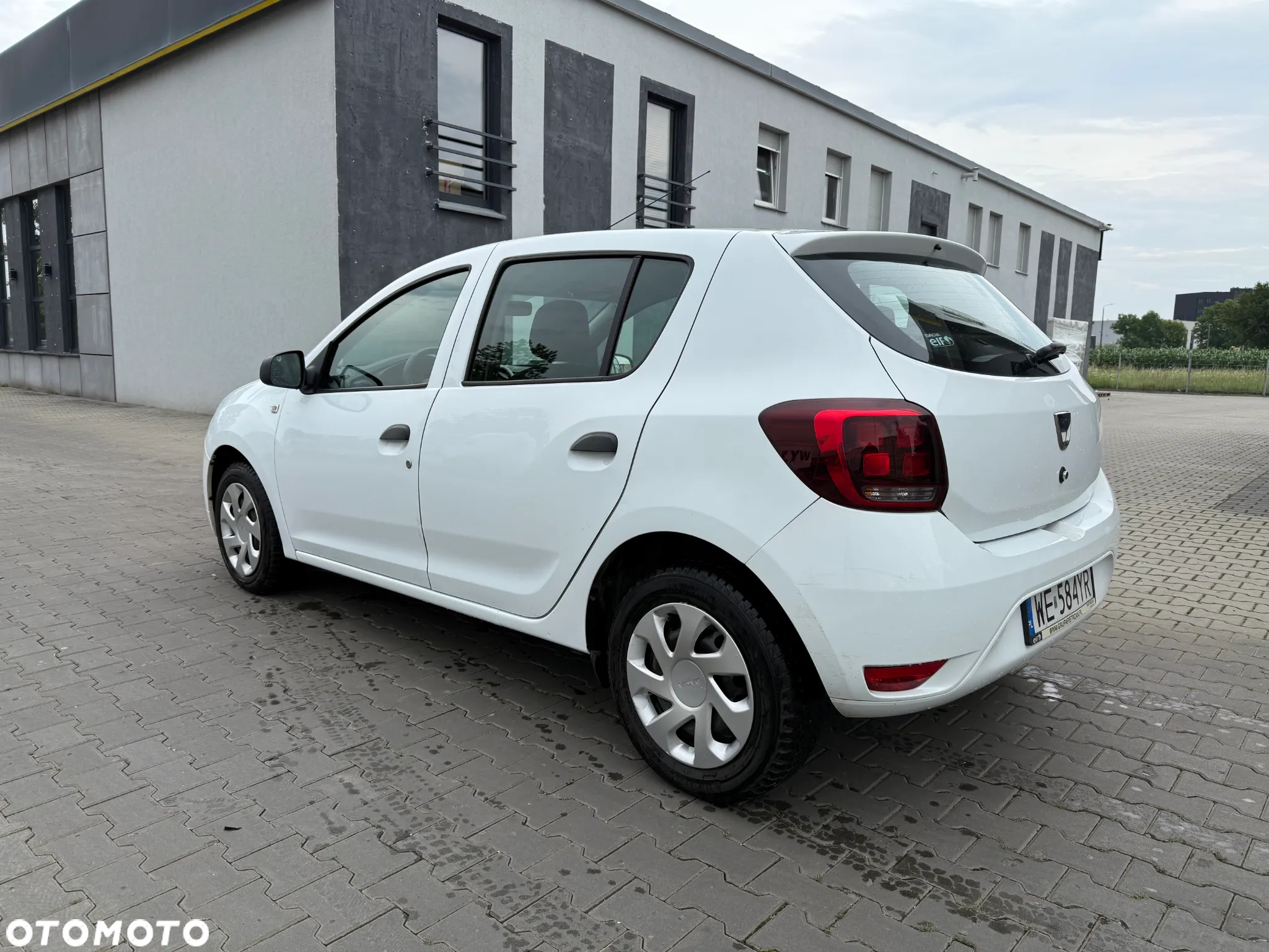 Dacia Sandero 1.0 SCe Ambiance - 3