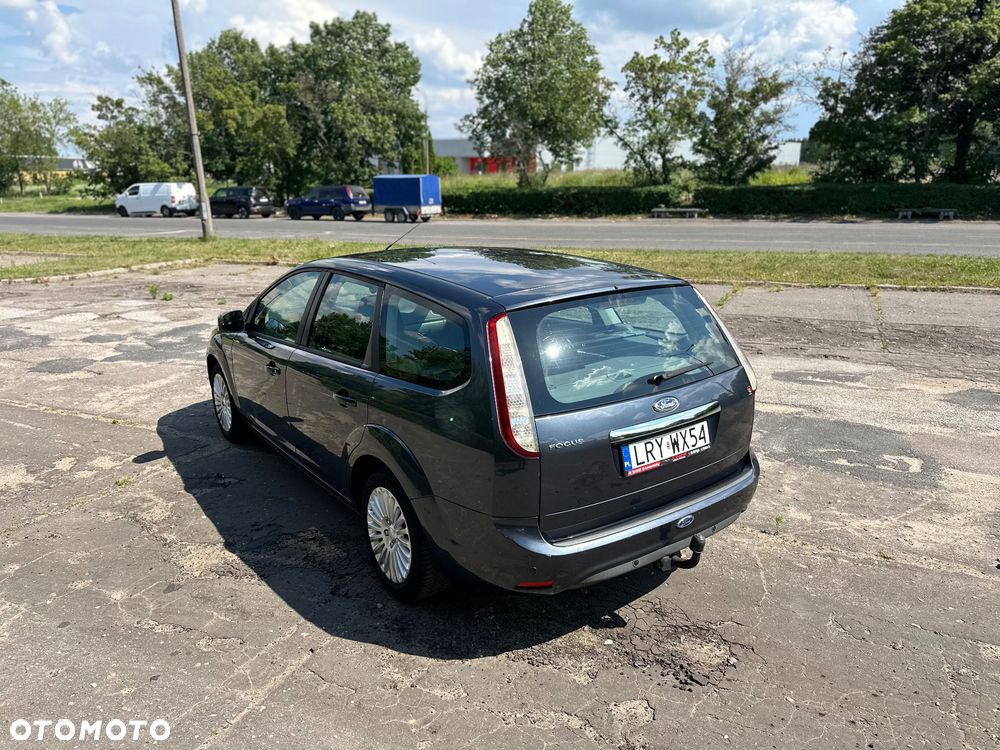 Ford Focus 1.8 Titanium - 5