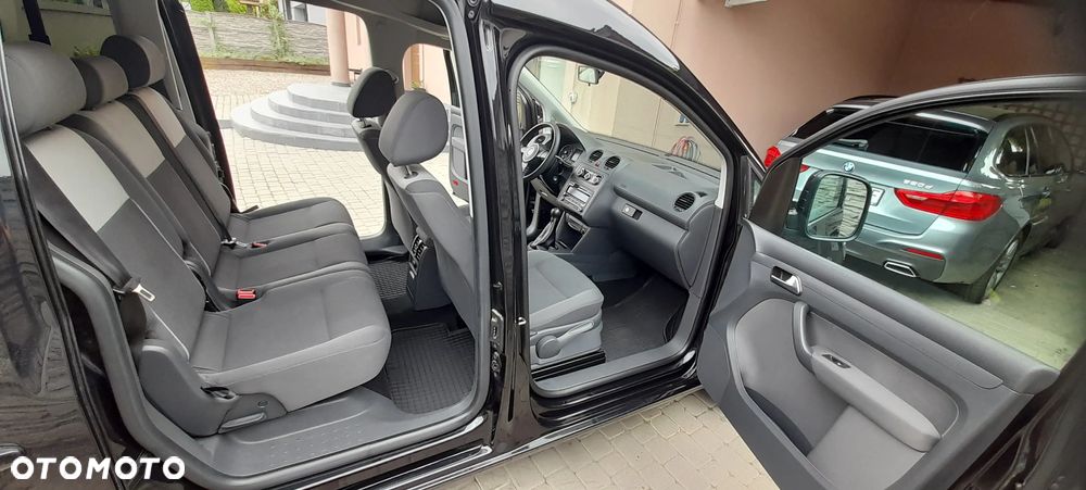 Volkswagen Caddy Comfortline BMT - 17