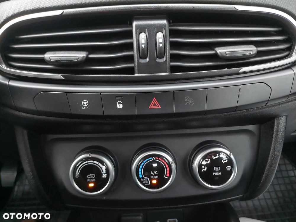 Fiat Tipo 1.4 Classic - 27