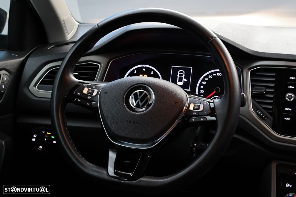VW T-Roc 1.0 TSI - 16