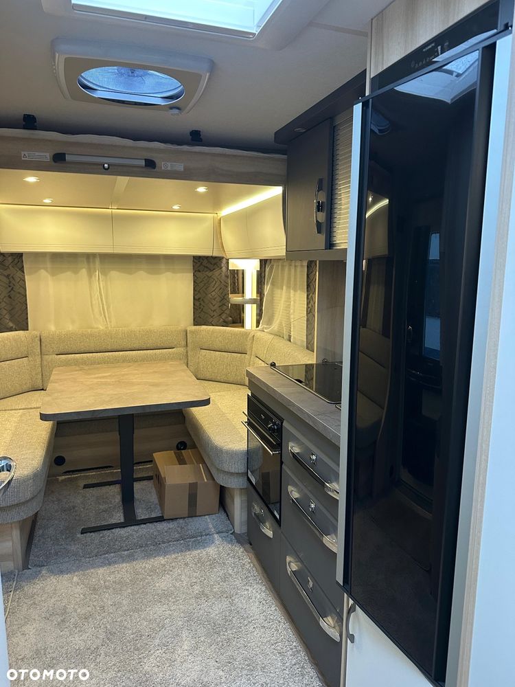 Hobby 515 UHL DE LUXE - 12