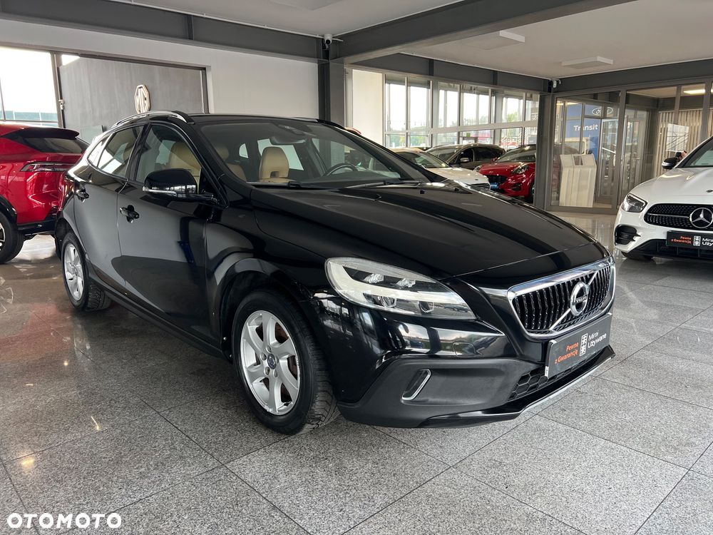 Volvo V40 Cross Country D3 Drive-E Summum - 3