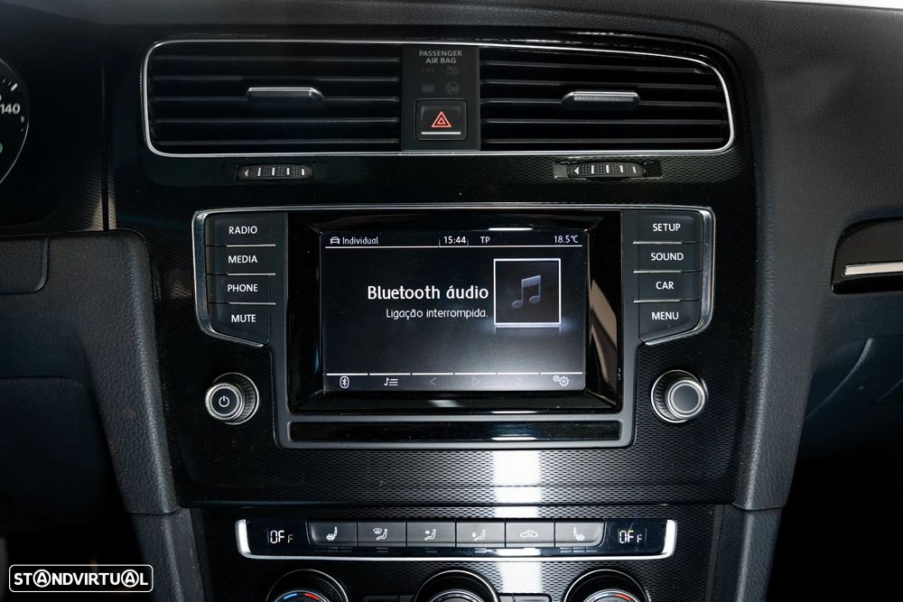 VW Golf GTI Performance BlueMotion DSG - 19