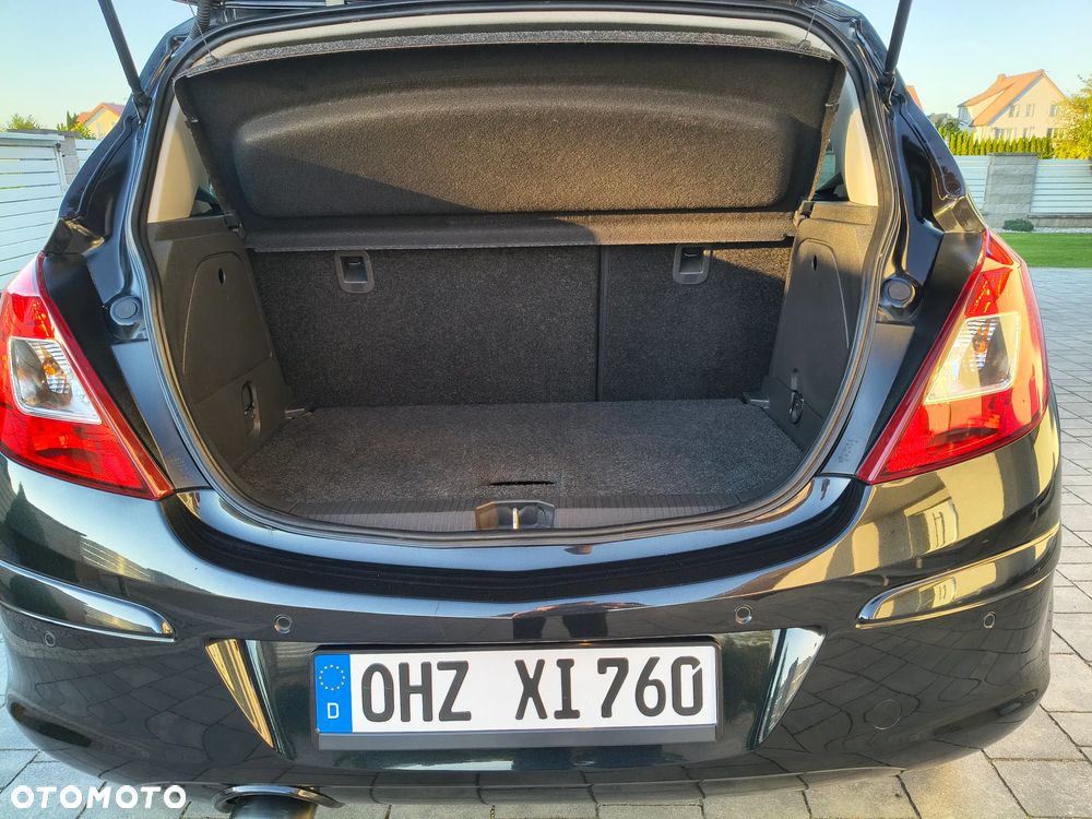Opel Corsa 1.4 16V Energy - 13