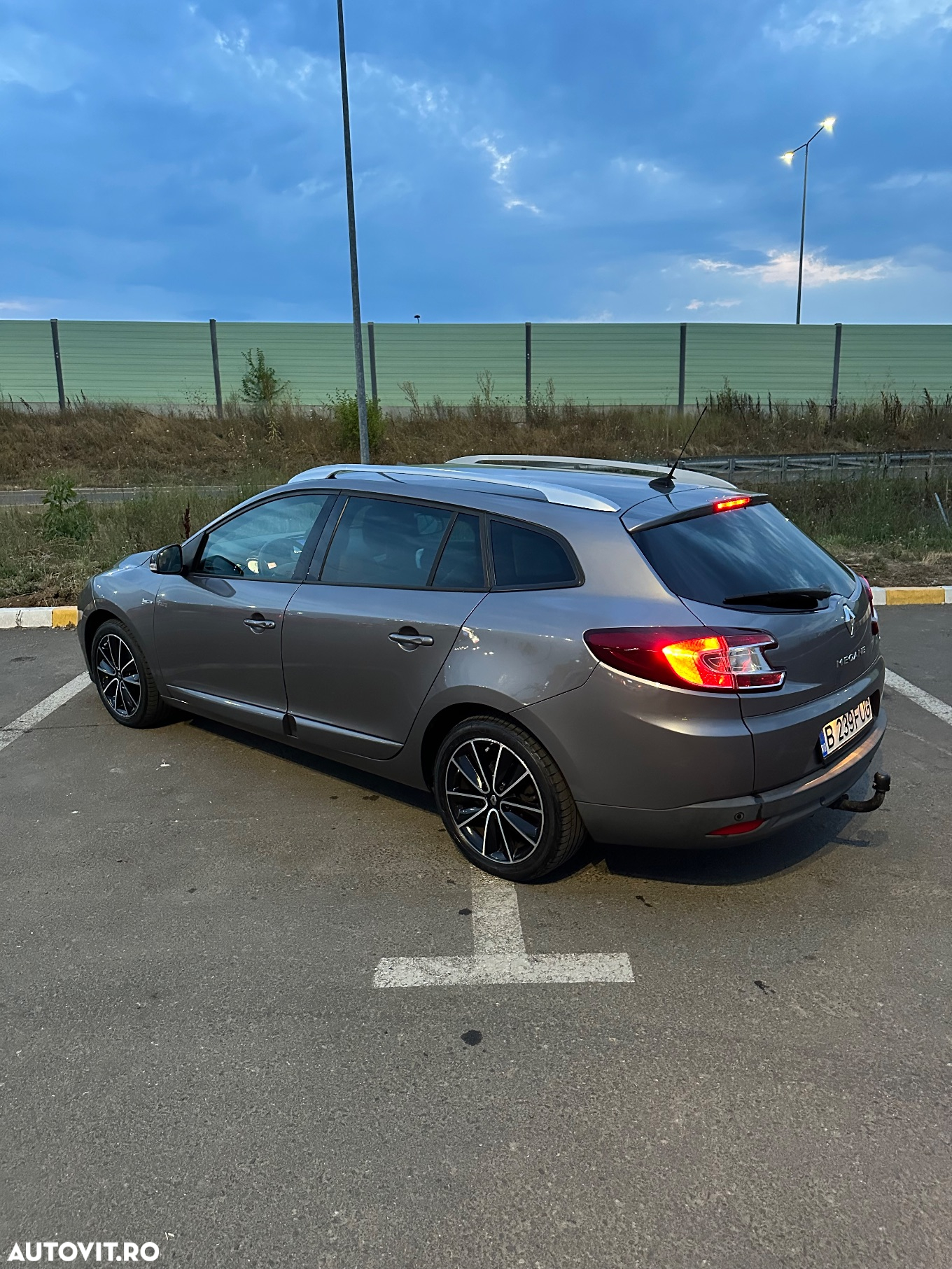 Renault Megane ENERGY dCi 110 Start & Stop Bose Edition - 6