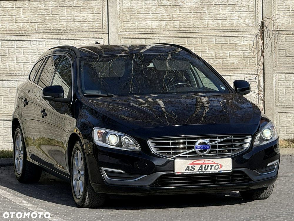 Volvo V60 D4 Momentum - 2