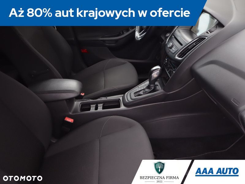 Ford Focus - 11