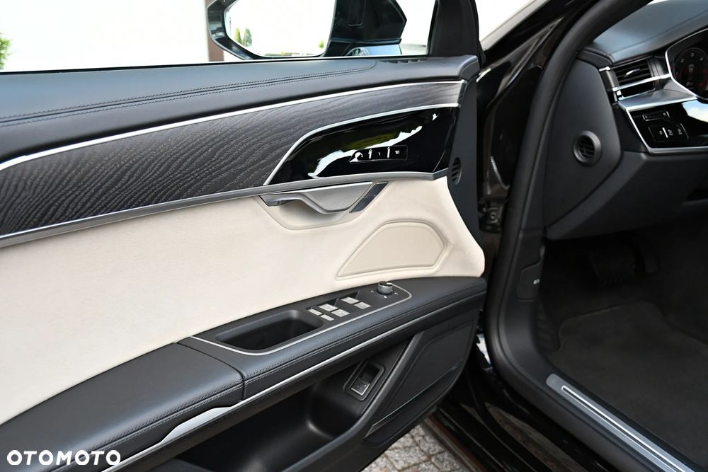 Audi A8 - 22