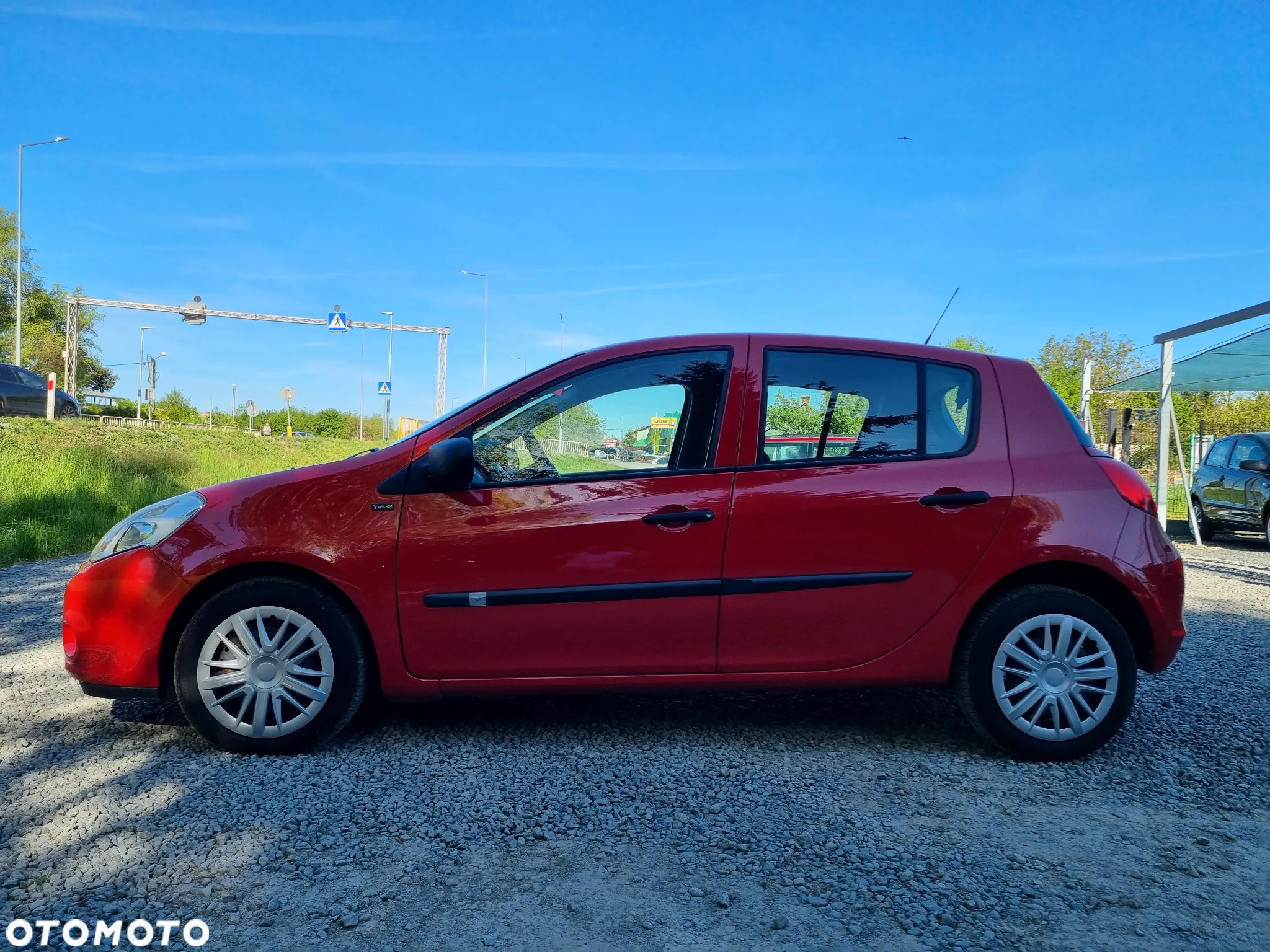 Renault Clio 1.2 16V 75 Yahoo - 3