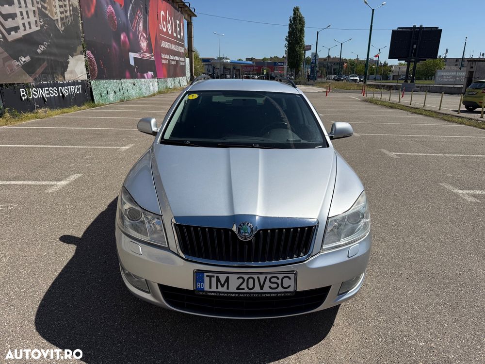 Skoda Octavia 1.6 TDI Ambiente DSG - 1