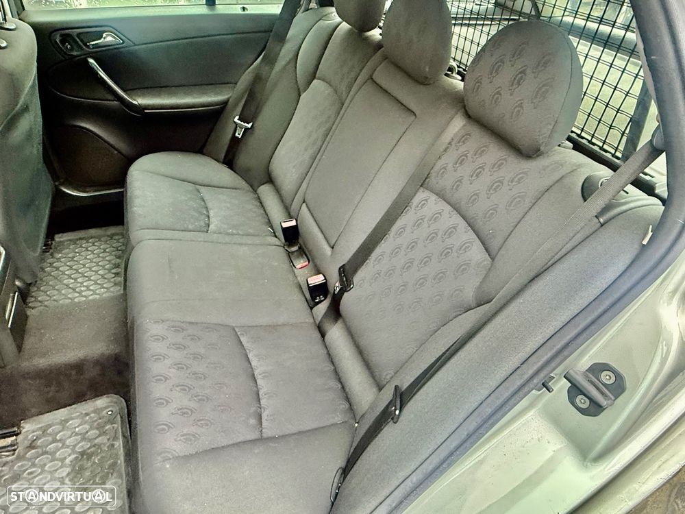 Mercedes-Benz C 220 - 34