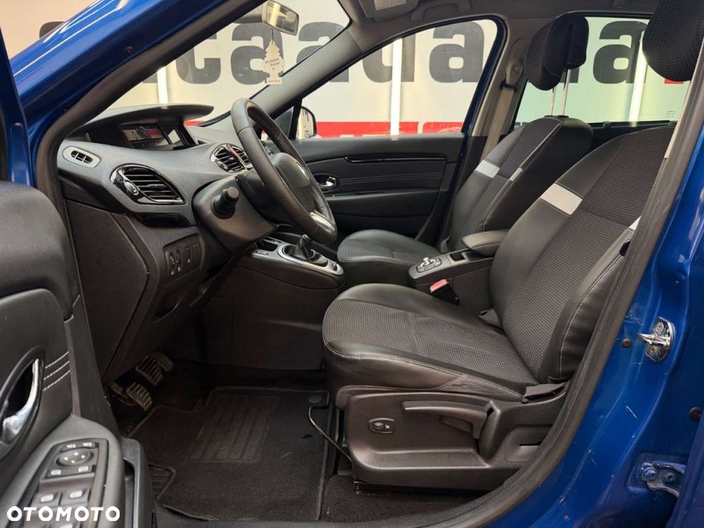 Renault Scenic - 19