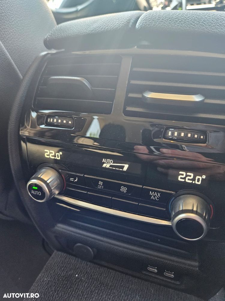 BMW Seria 5 520d AT MHEV - 10