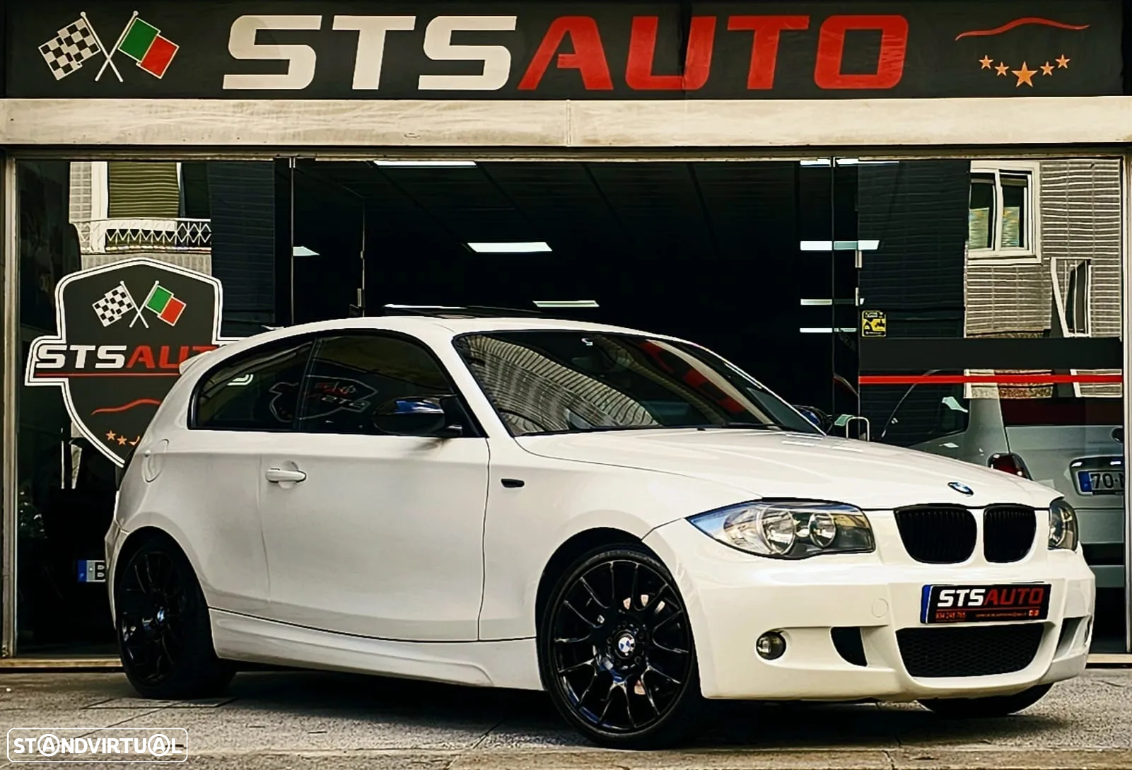 BMW 118 d Pack M - 53