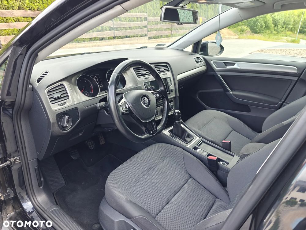 Volkswagen Golf 1.6 TDI BlueMotion Trendline - 19