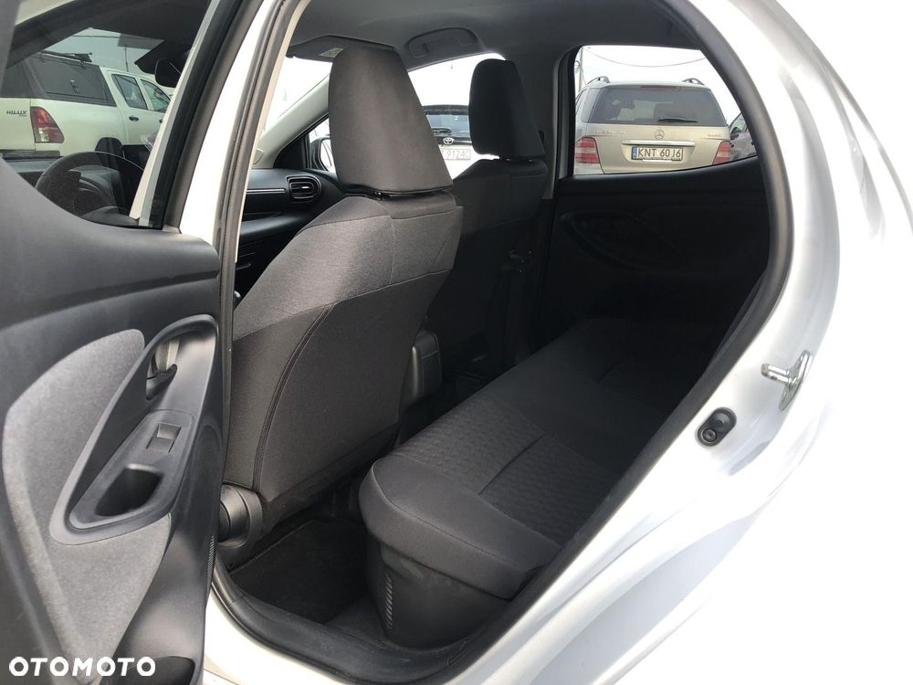 Toyota Yaris Hybrid 1.5 Comfort - 17