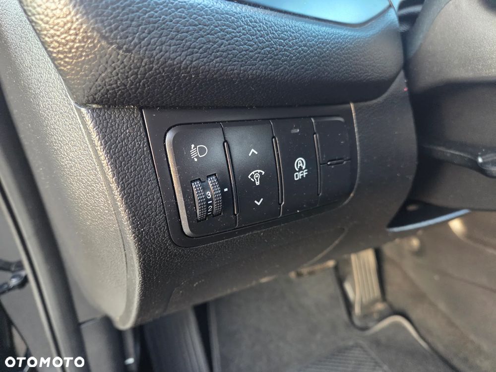 Kia Ceed 1.6 CRDi 136 DCT ISG Spirit - 22