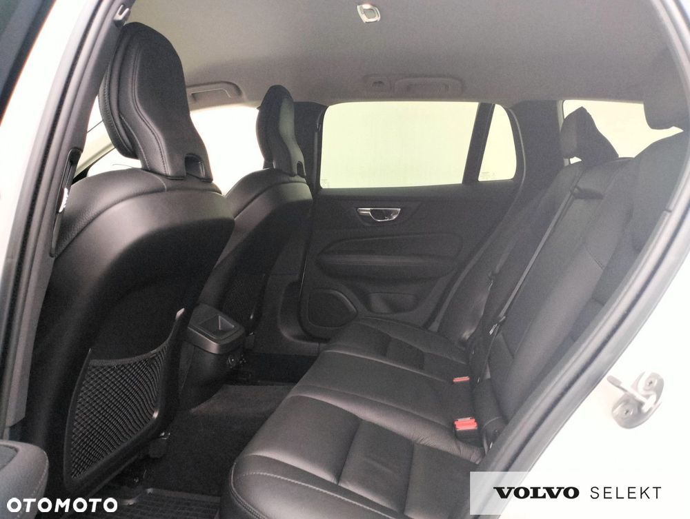Volvo V60 - 10
