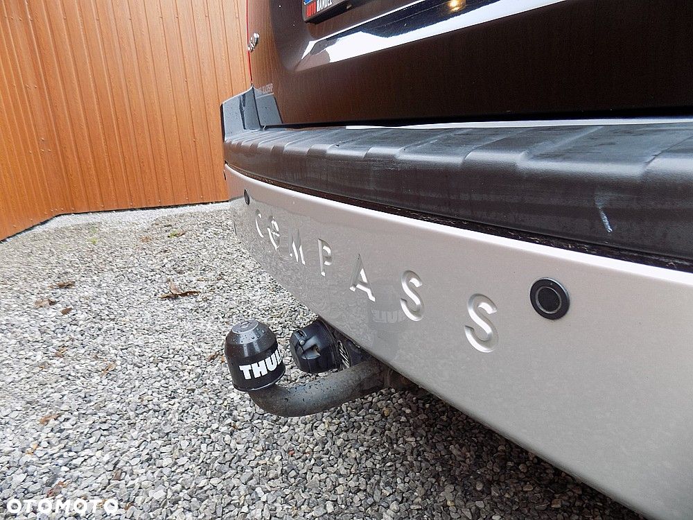 Jeep Compass 2.0 CRD DPF Limited - 28