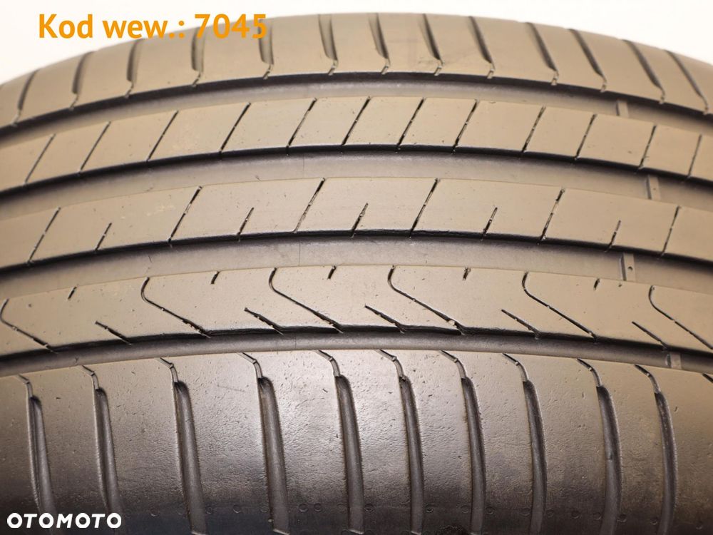 Pirelli Cinturato P7 TM - 245/50 R19 - 8