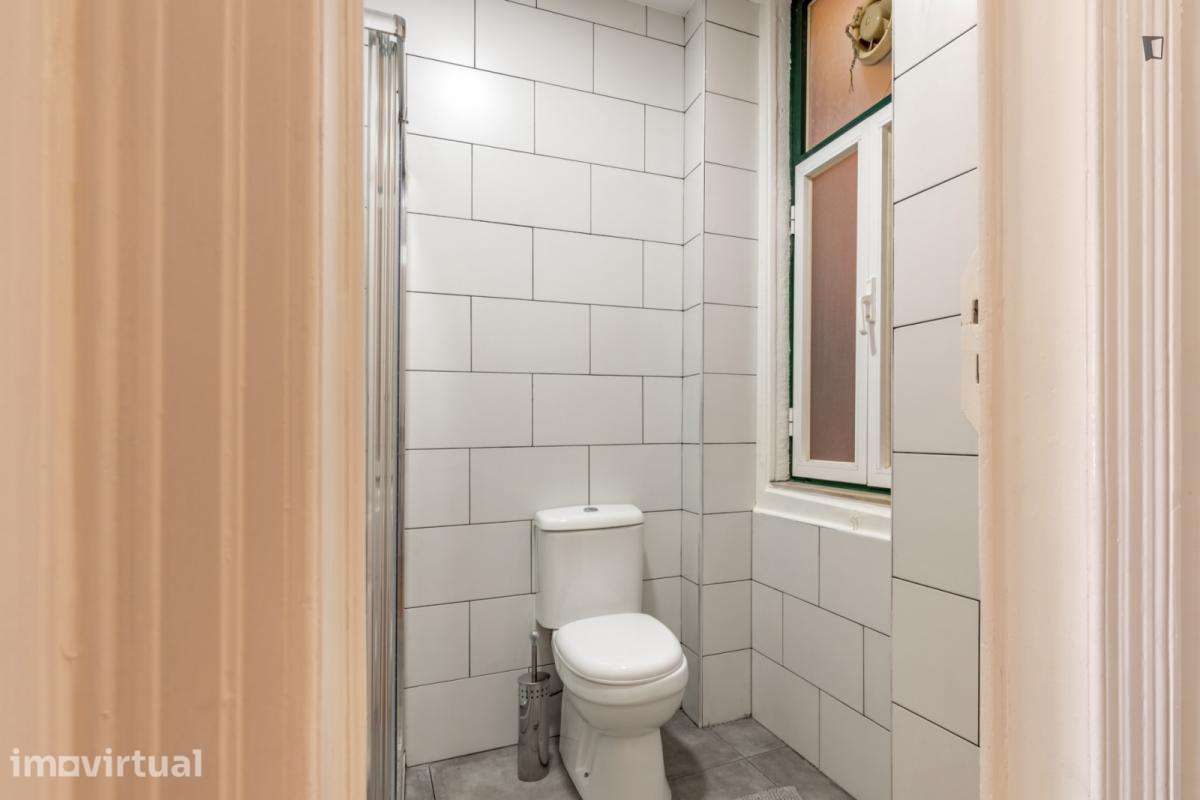 Quarto - localizado em Santos Lisbon - Grande imagem: 5/14