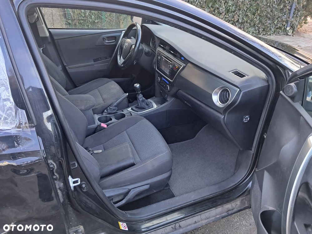 Toyota Auris - 6