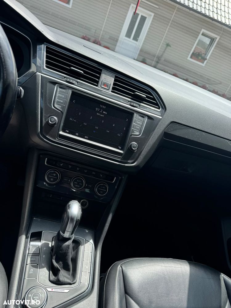 Volkswagen Tiguan 2.0 TDI SCR DSG R-Line - 19