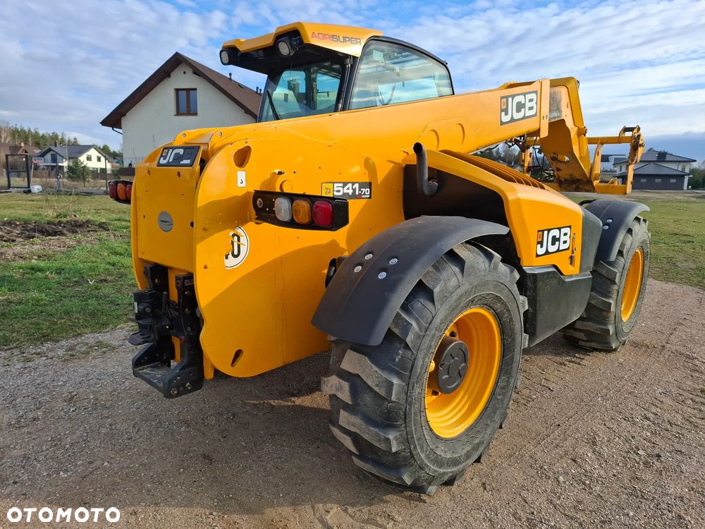 JCB 541-70, 536-70, 531-60 - 5