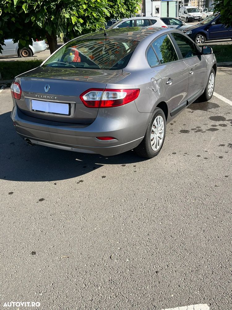 Renault Fluence 1.6 Dynamique - 14