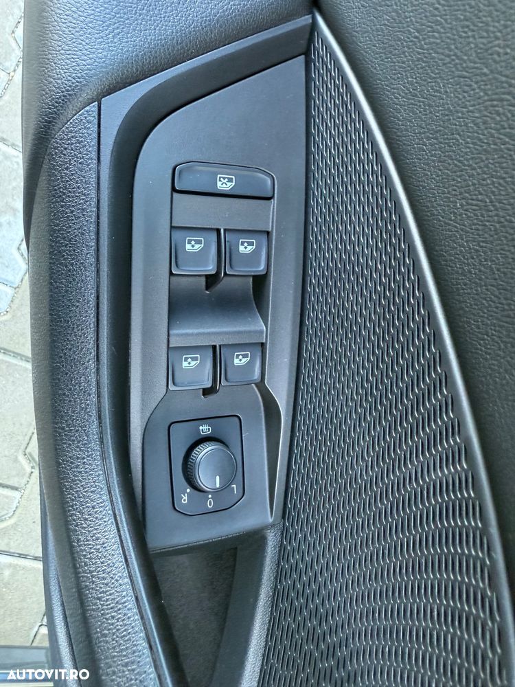 Skoda Octavia 2.0 TDI DSG Ambition - 10