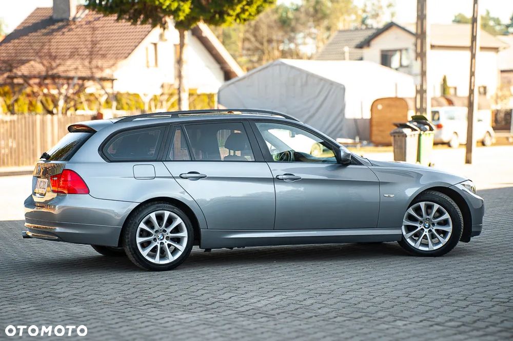 BMW Seria 3 320d - 21