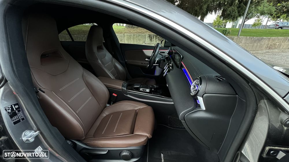 Mercedes-Benz CLA 180 d 7G-DCT AMG Line - 4