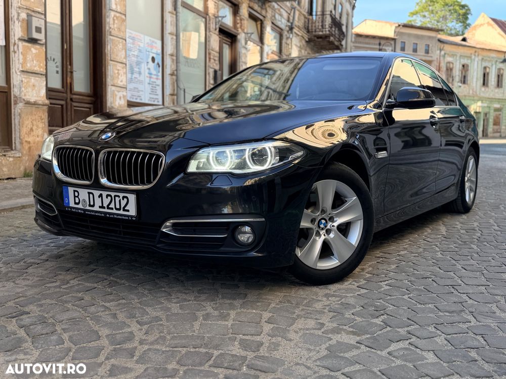 BMW Seria 5 518d Aut. Luxury Line - 2