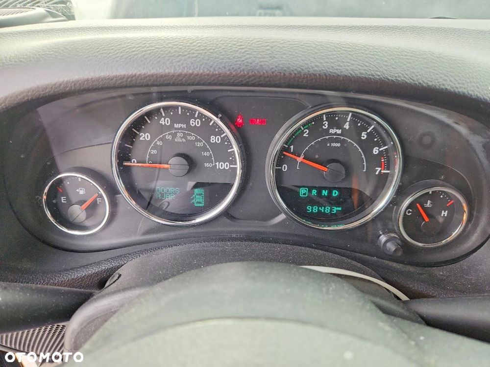 Jeep Wrangler 3.6 Unlim Sahara - 10