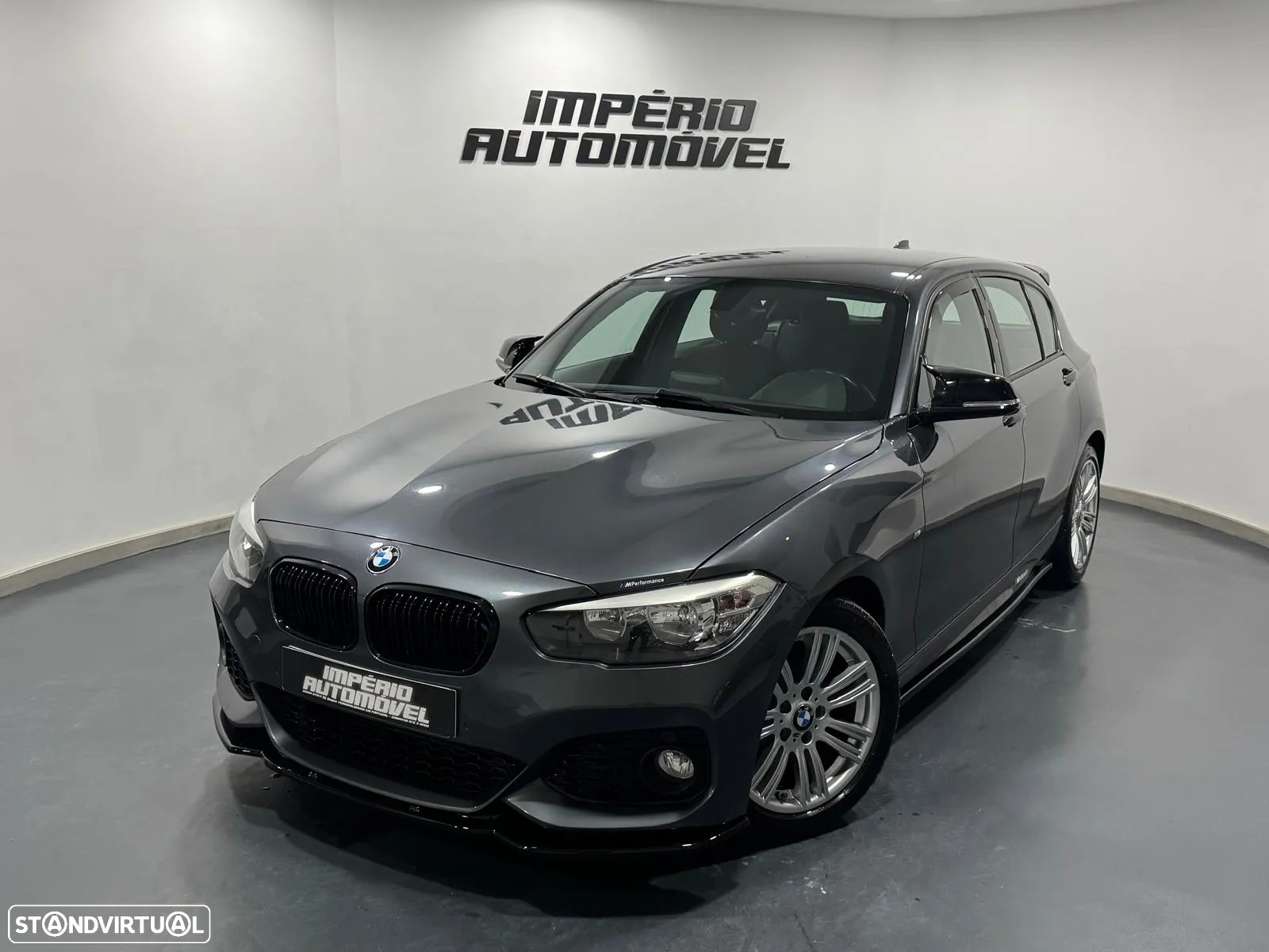 BMW 116 d Pack M - 2