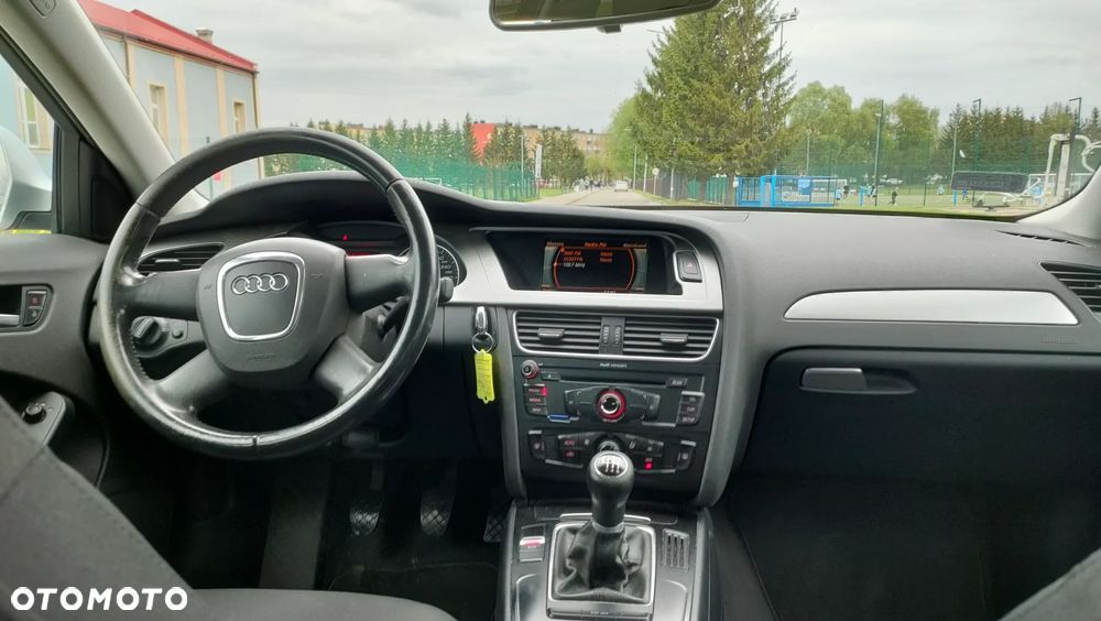 Audi A4 Avant 1.8 TFSI - 13