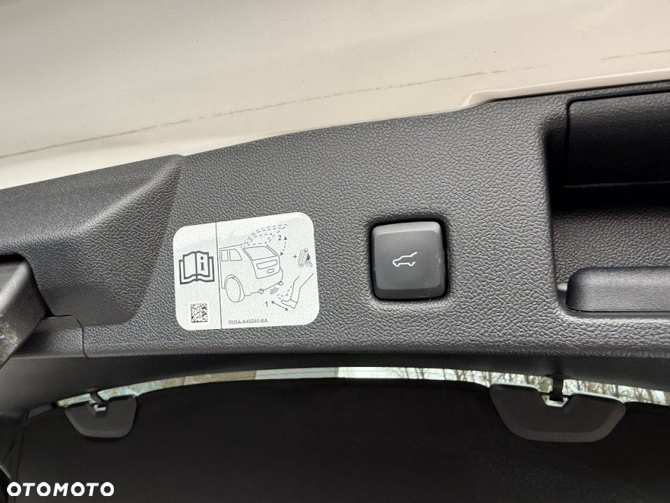 Ford Kuga - 16