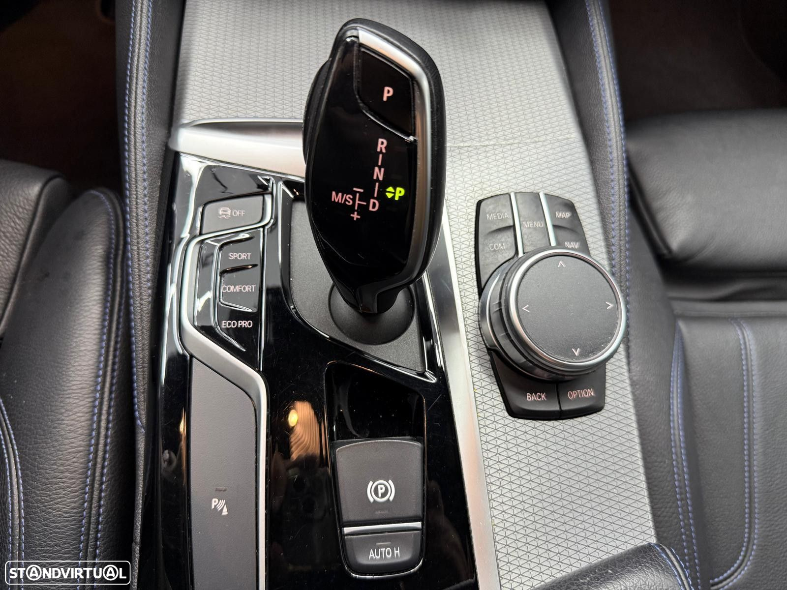 BMW 520 d Pack M Auto - 38